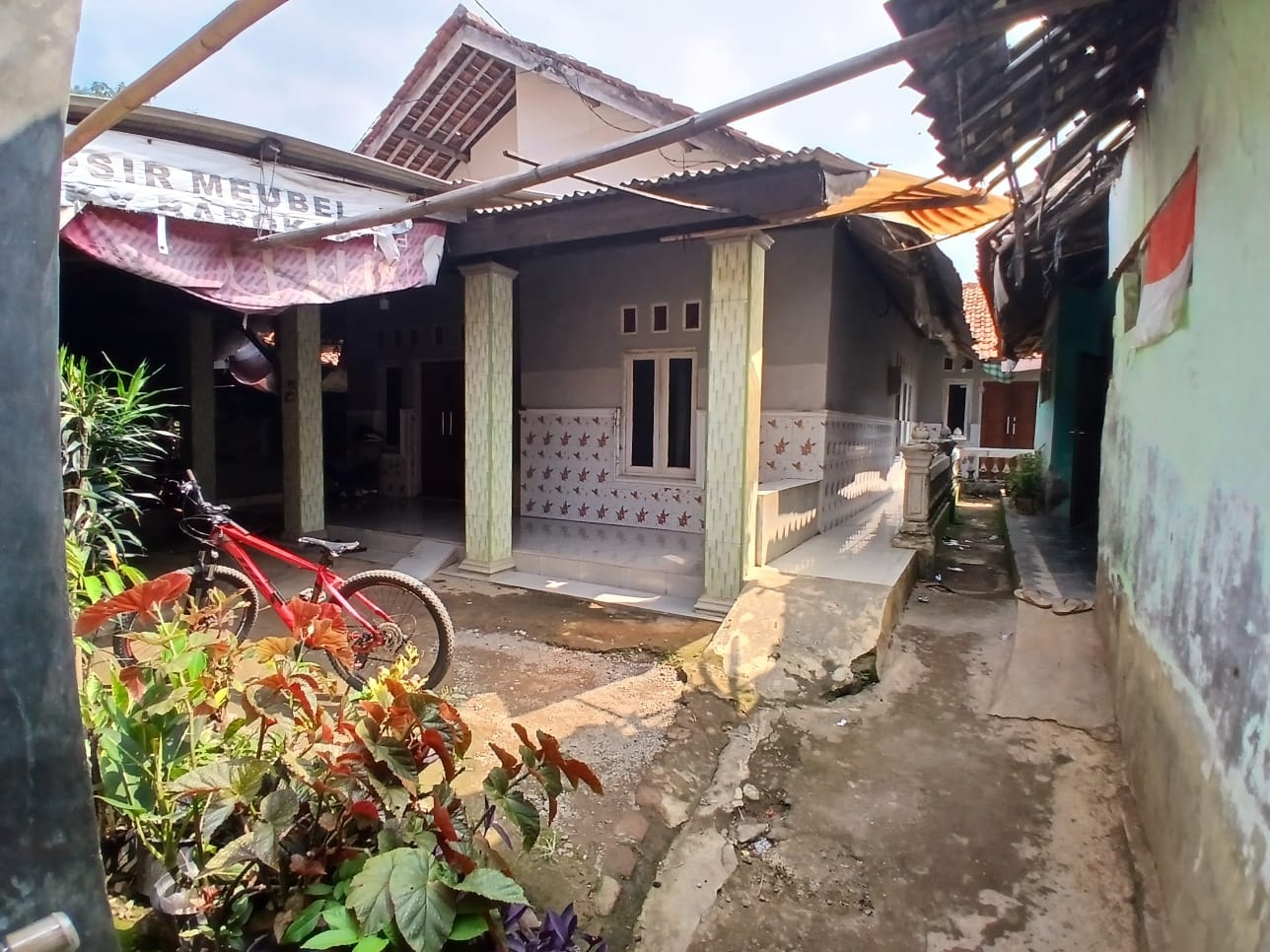 RUMAH DI KAB. CIREBON - WOFF4278-1 - foto 3
